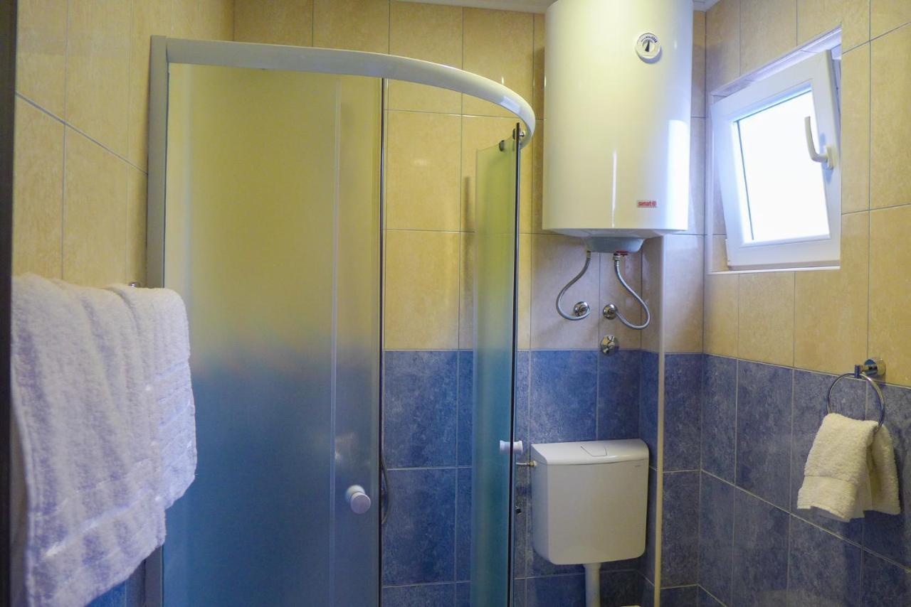 Apartmán Alise Bar Exteriér fotografie